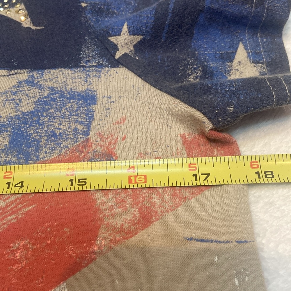 ROCK & REPUBLIC Size S Patriotic Fringe Flag Top - Picture 6 of 9